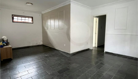 Casa à venda com 3 quartos em Conjunto Habitacional São Sebastião, Mogi das Cruzes, SP