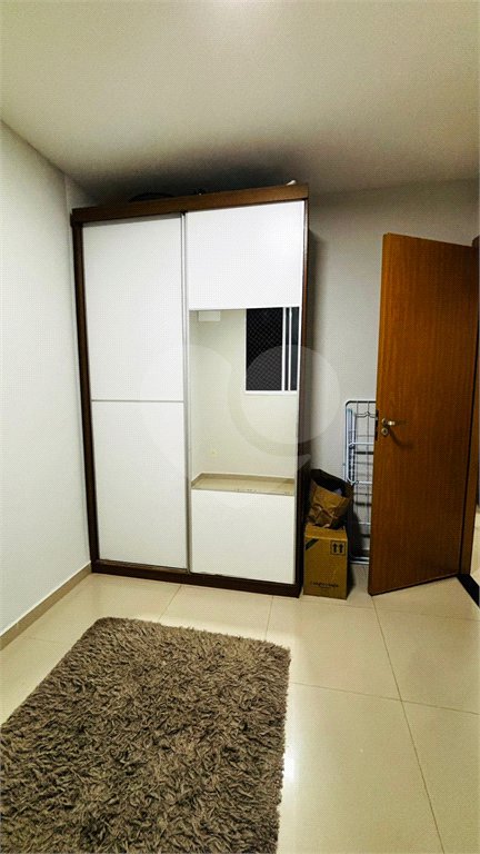 Apartamento à venda com 2 quartos em Jardim Ubirajara, Cuiabá, MT