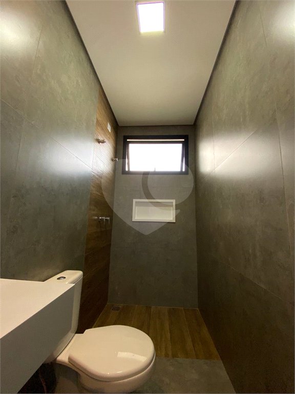 Casa à venda com 2 quartos, sendo 1 suíte, no condomínio Residencial Villagio Wanel, Sorocaba - SP