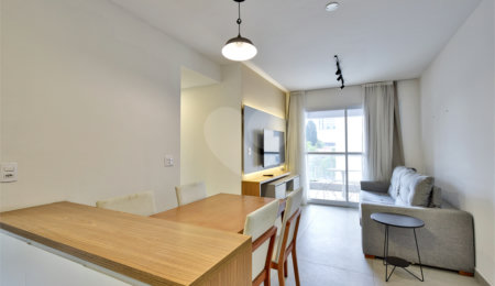 Apartamento à venda com 2 quartos, sendo 1 suíte,  em Chácara Santo Antônio (zona Sul), São Paulo, SP