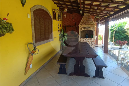 Casa à venda com 3 quartos, sendo 1 suíte, em Rasa, Armação dos Búzios, RJ