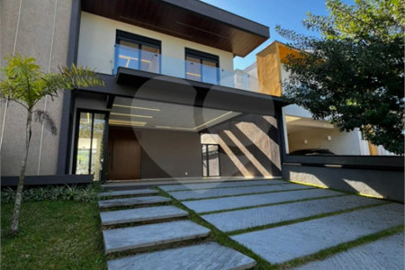 Casa à venda com 4 suítes no condomínio Residencial Mosaico da Serra, Mogi das Cruzes - SP