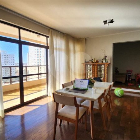 Apartamento à venda com 3 suítes no Centro, Araraquara, SP