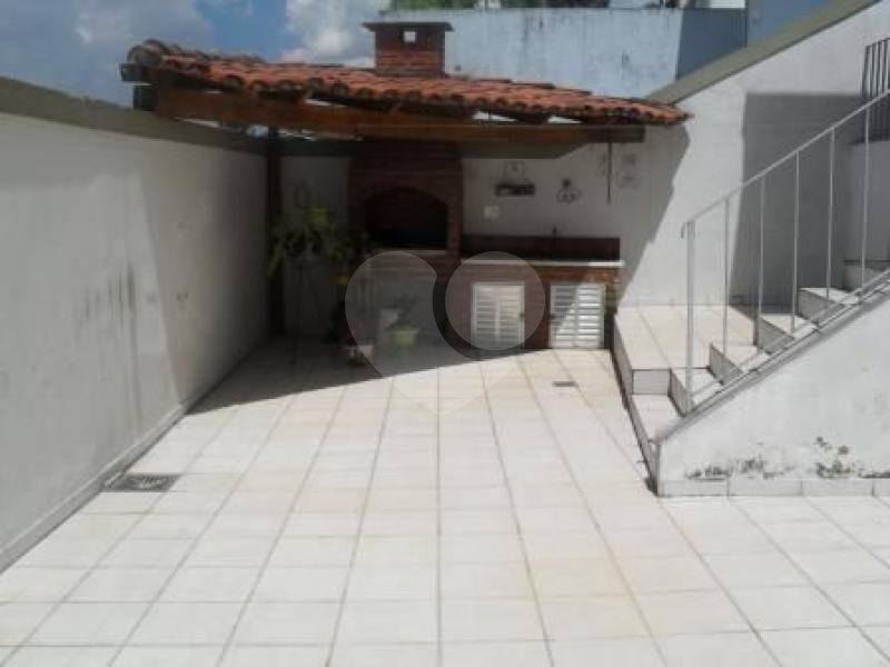 Sobrado à venda com 3 suítes em Jardim Leonor, São Paulo, SP