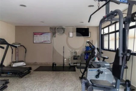 Apartamento à venda com 3 quartos, sendo 1 suíte, em Vila Regente Feijó, São Paulo, SP