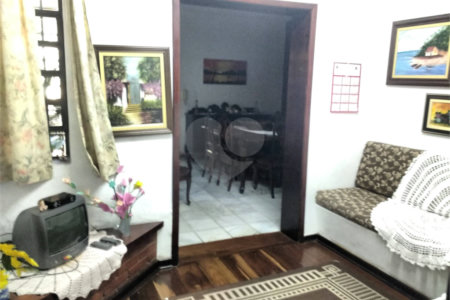 Casa para alugar no Centro, Poá, SP