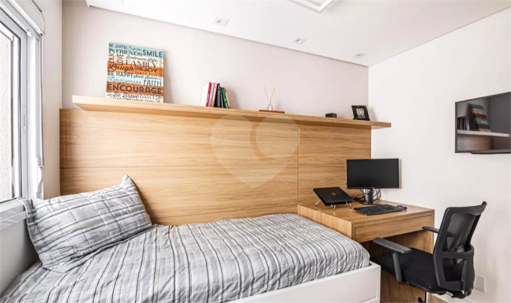 Apartamento à venda com 3 quartos, sendo 1 suíte, em Barra Funda, São Paulo, SP