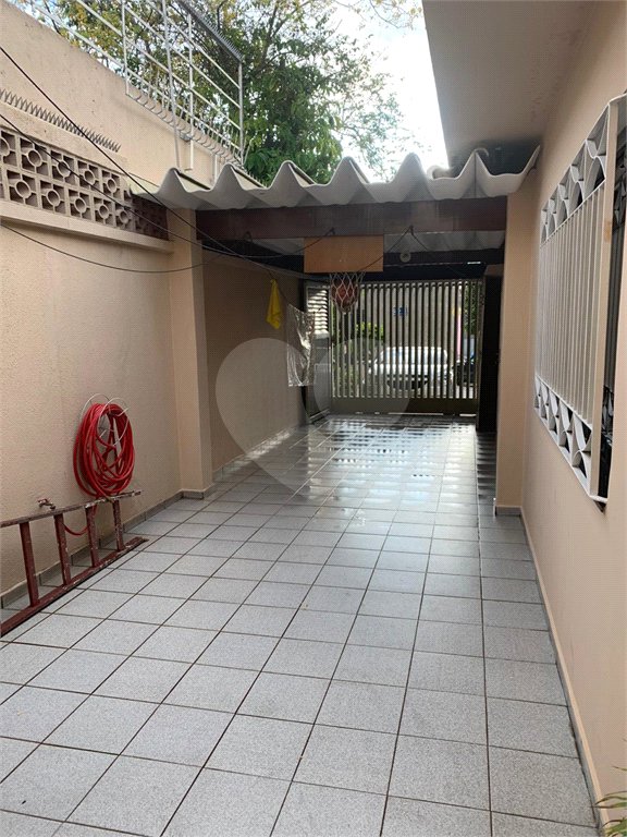 Casa Térrea à venda com 3 quartos, sendo 1 suíte, em Vila Galvão, Guarulhos, SP