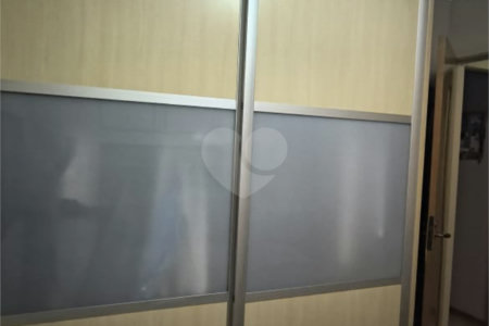 Apartamento à venda com 3 quartos, sendo 1 suíte, em Jardim Íris, São Paulo, SP