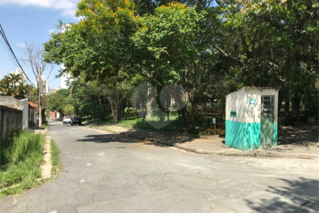 Terreno à venda em Lar São Paulo, São Paulo, SP