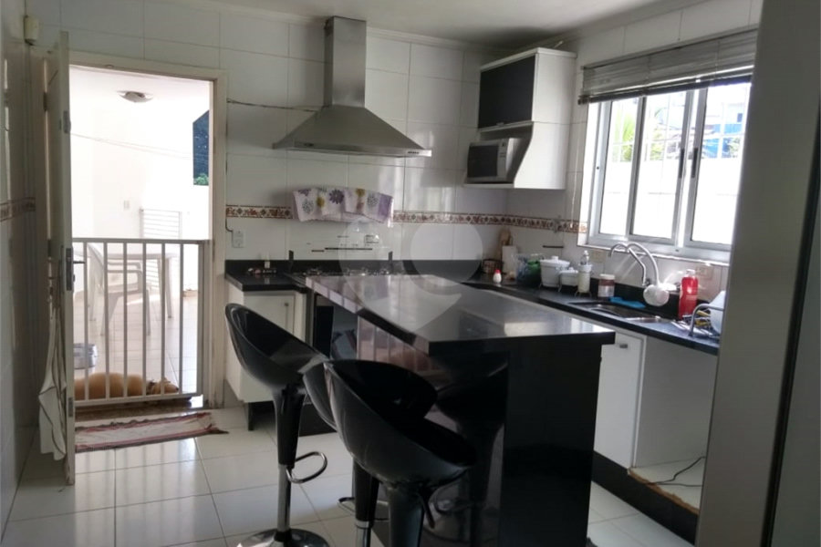 Sobrado à venda com 3 suítes em Limão, São Paulo, SP
