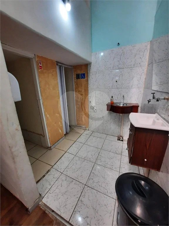 Prédio inteiro comercial á venda em Real Parque, São Paulo