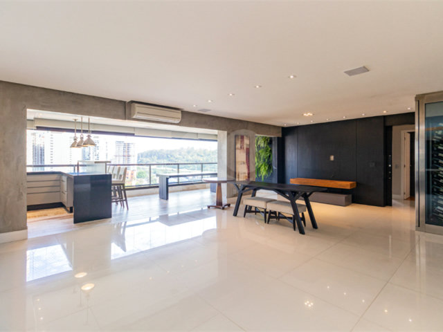 Apartamento à venda com 3 suítes em Granja Julieta, São Paulo, SP
