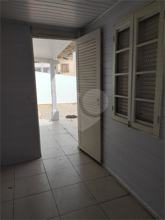 Sobrado à venda com 3 quartos, sendo 1 suíte, em Vila Nova Mazzei, São Paulo, SP