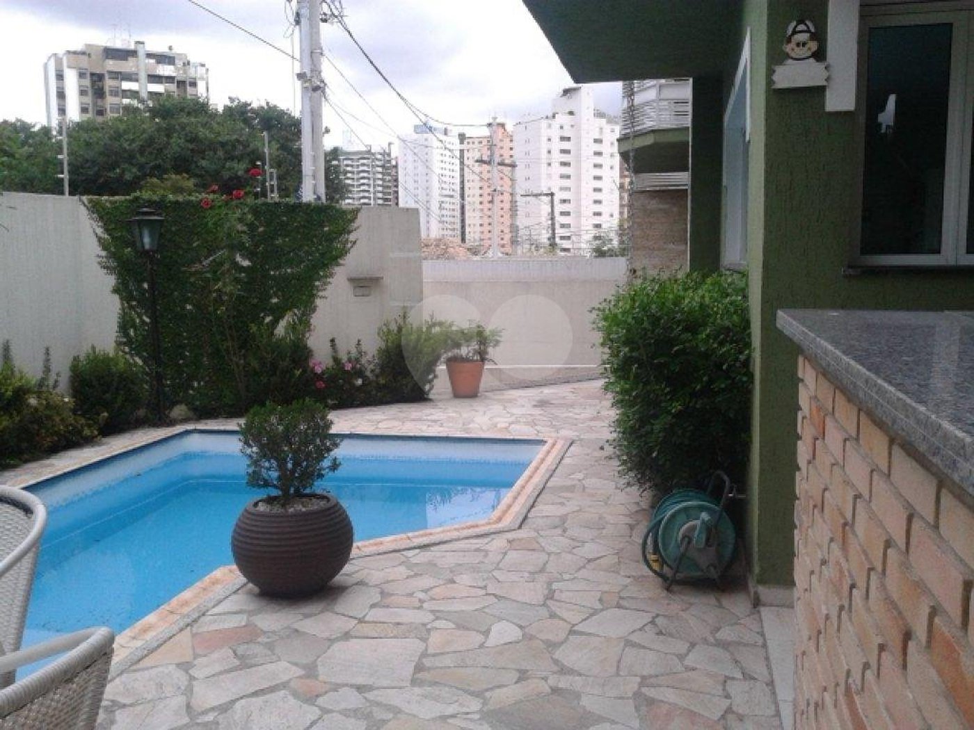 Casa à venda com 3 suítes no condomínio Praça Vitoriano Rodrigues Xavier,35, São Paulo - SP