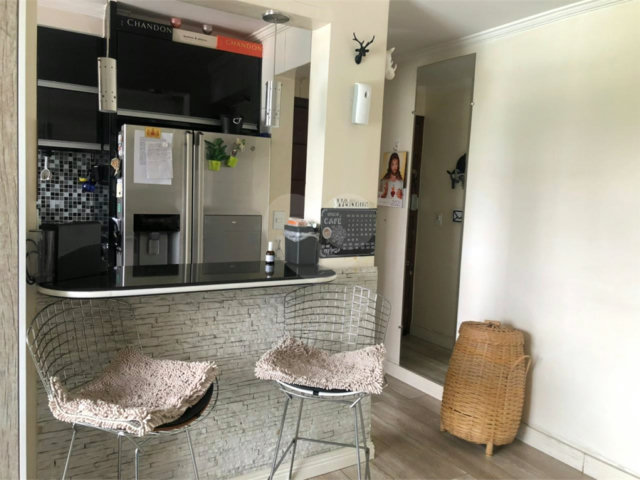 Apartamento à venda com 3 quartos, sendo 1 suíte,  em Parque Novo Mundo, São Paulo, SP