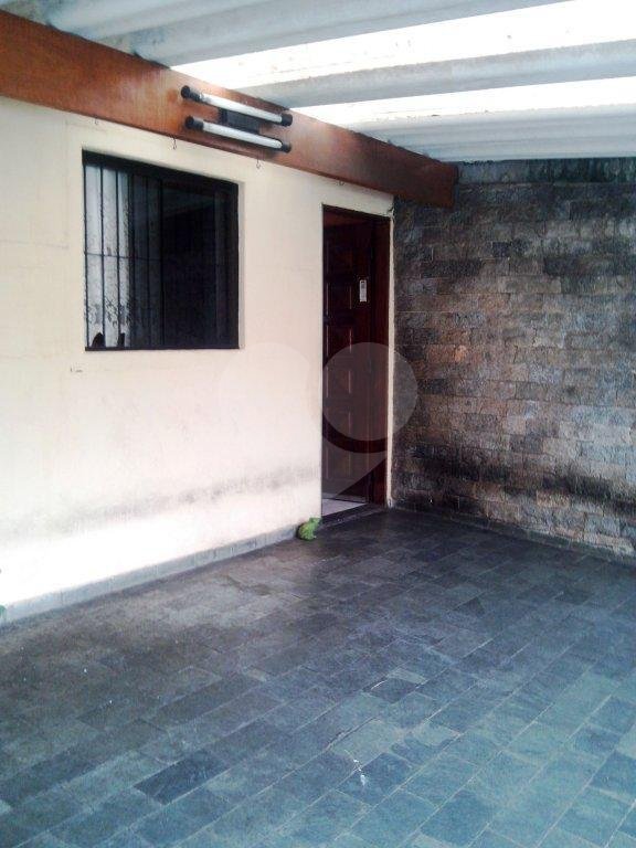 Sobrado à venda com 2 quartos em Horto, São Paulo, SP