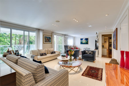 Apartamento à venda com 3 suítes em Granja Julieta, São Paulo, SP