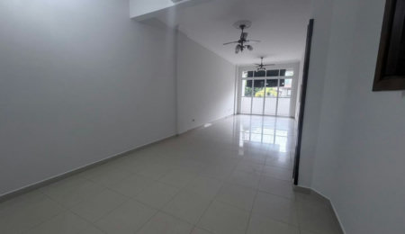 Apartamento com 2 dormitórios à venda, 130 m² por R$ 670.000,00 - Boqueirão - Santos/SP