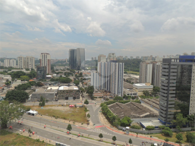 Apartamento para alugar com 2 quartos, sendo 1 suíte,  em Chácara Santo Antônio, São Paulo, SP