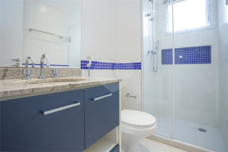 Apartamento à venda com 3 suítes em Campo Belo, São Paulo, SP