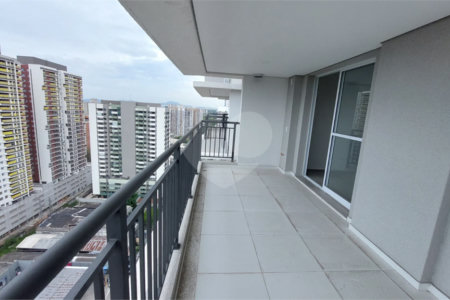 Apartamento à venda com 3 quartos, sendo 1 suíte,  em Butantã, São Paulo, SP