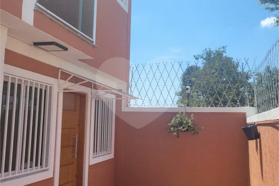 Casa à venda com 2 suítes no condomínio S//nome, São Paulo - SP