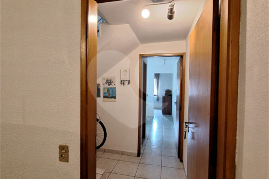 Sobrado à venda com 3 quartos, sendo 1 suíte, em Limão, São Paulo, SP