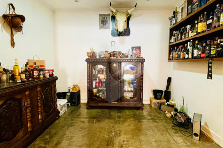 Casa à venda com 12 quartos em Vila Mariana, São Paulo, SP