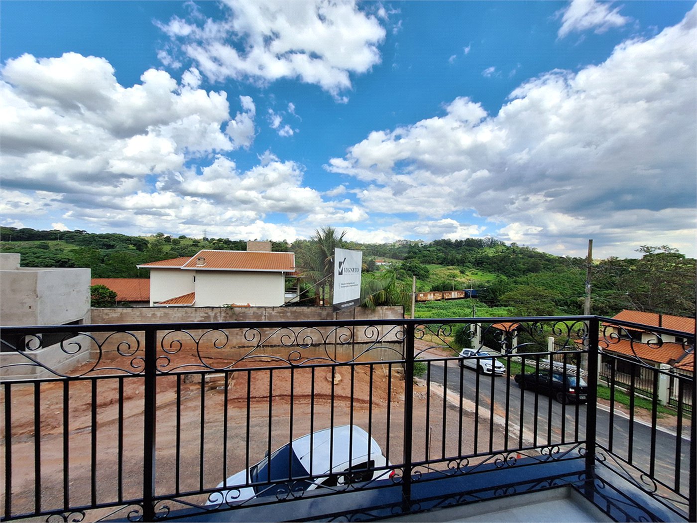 Apartamento à venda com 3 quartos, sendo 1 suíte, no Centro, Vinhedo, SP