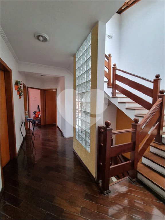 Sobrado à venda com 4 quartos, sendo 2 suítes, em Vila Mazzei, São Paulo, SP