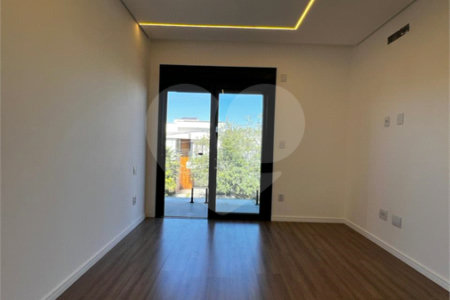 Casa à venda com 4 suítes no condomínio Residencial Mosaico da Serra, Mogi das Cruzes - SP