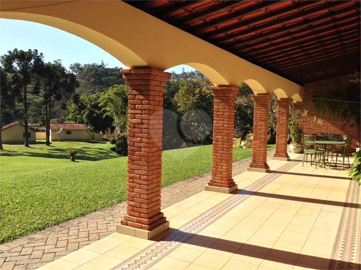 Sítio à venda com 4 quartos, sendo 1 suíte, no Centro, Piracaia, SP