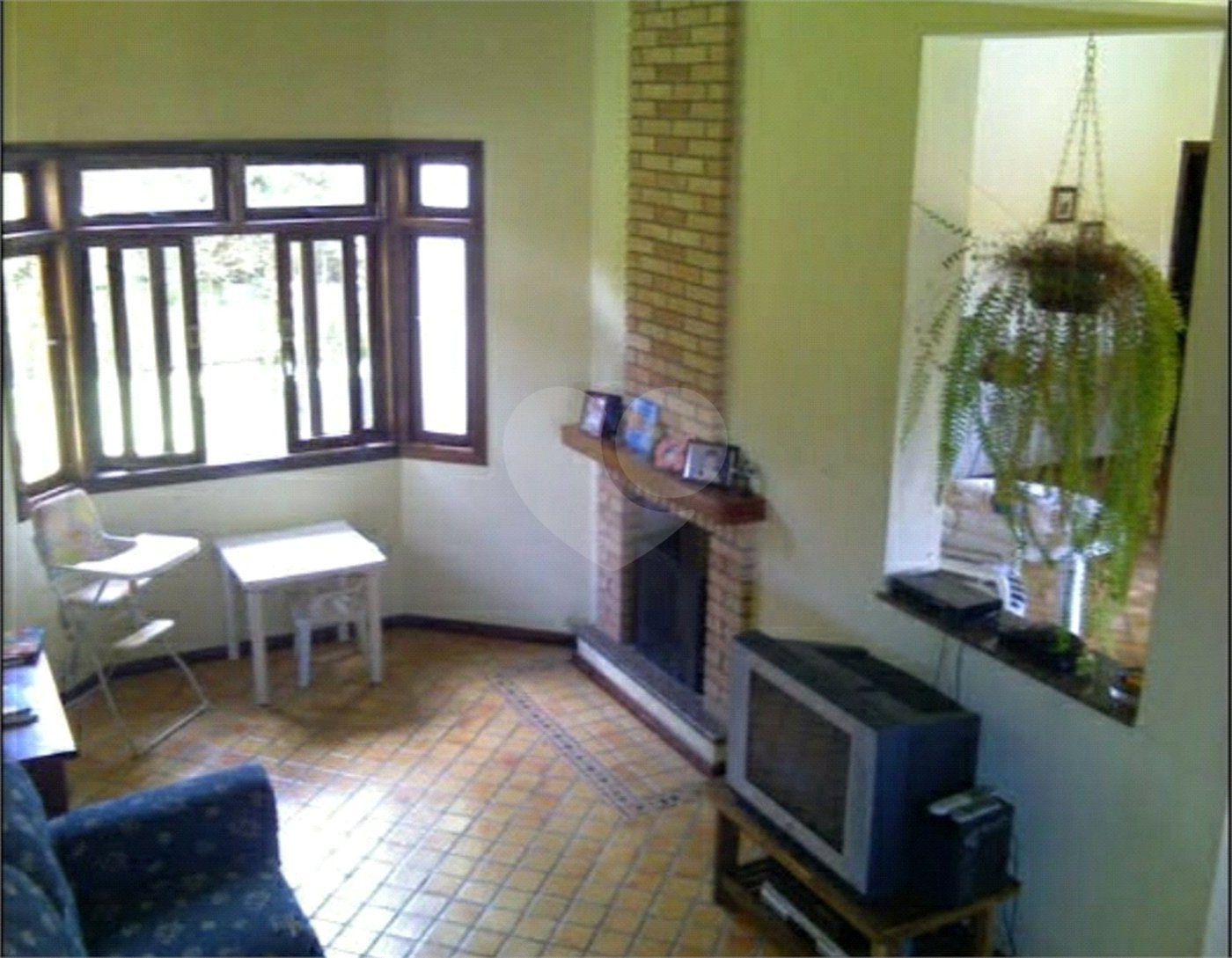 Casa à venda com 2 quartos, sendo 1 suíte, no condomínio Novo Horizonte, Piracaia - SP