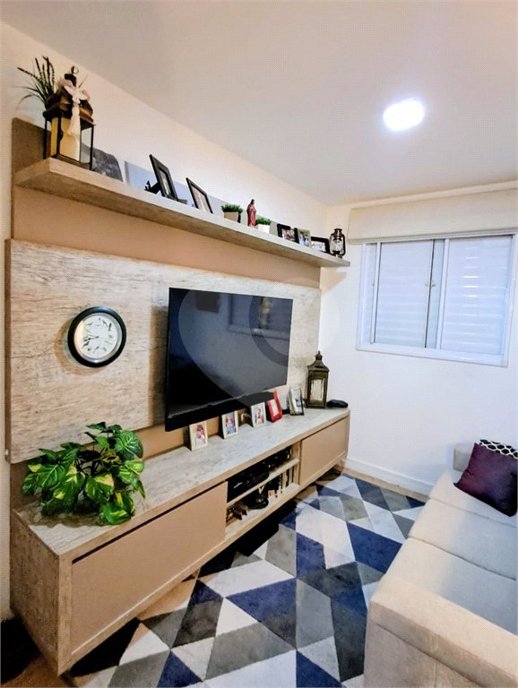 Apartamento à venda com 3 quartos, sendo 1 suíte,  em Jardim Caboré, São Paulo, SP