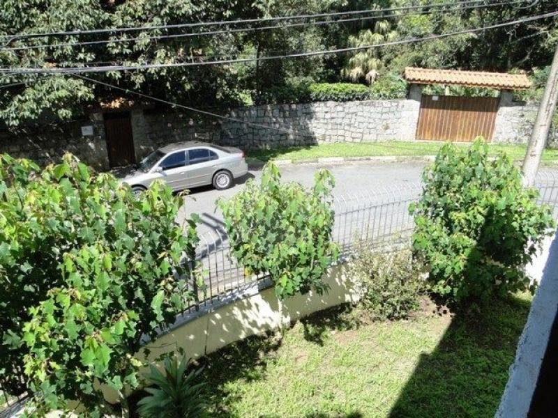 Sobrado à venda com 3 quartos, sendo 1 suíte, em Tremembé, São Paulo, SP