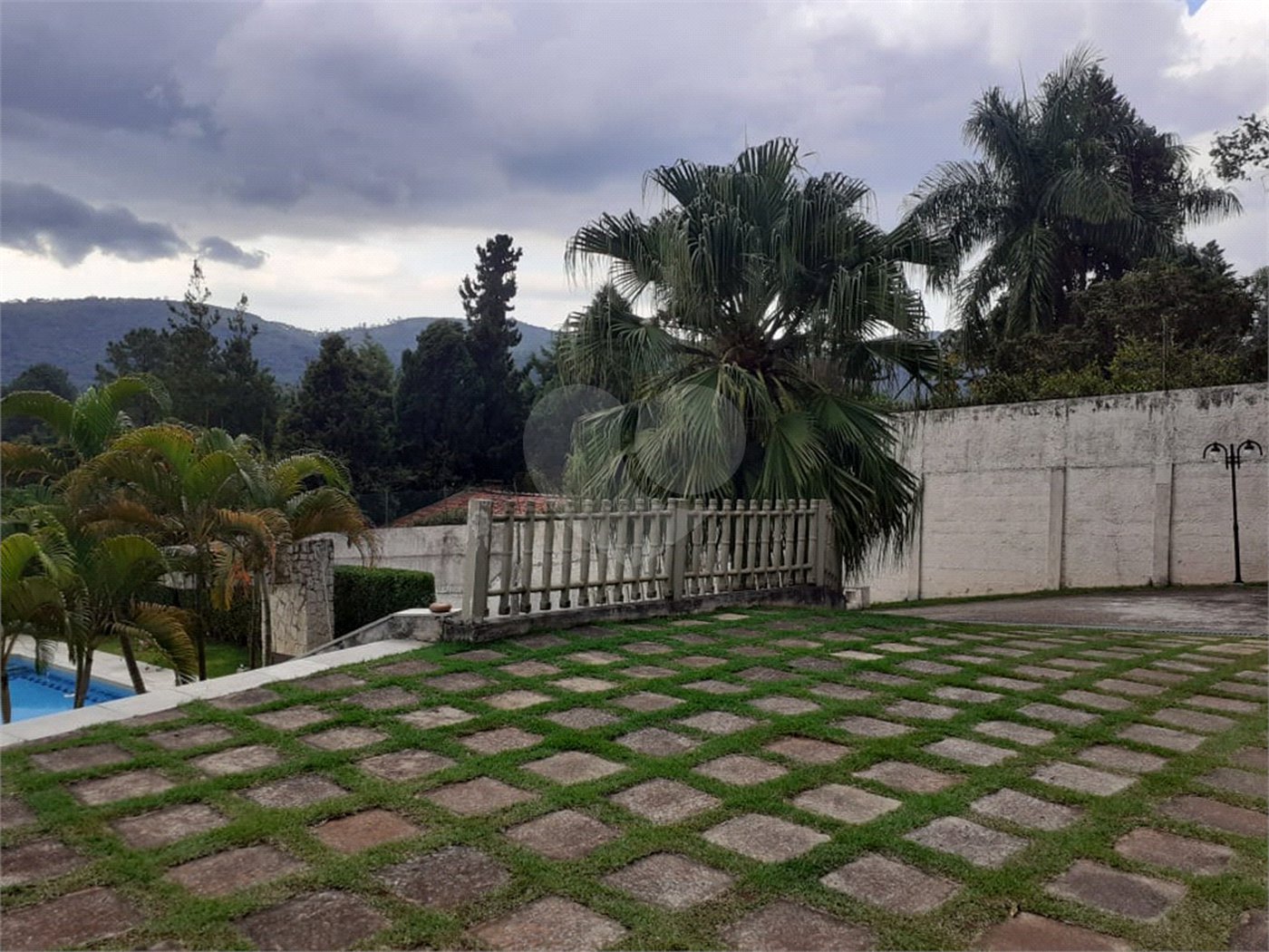 Casa à venda com 8 quartos, sendo 2 suítes, em Serra da Cantareira, Mairiporã, SP