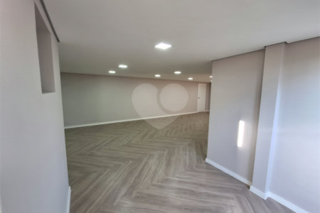 Casa à venda com 3 suítes no condomínio Aruã Brisas, Mogi das Cruzes - SP