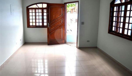 Sobrado à venda com 3 suítes em Jardim Vila Galvão, Guarulhos, SP