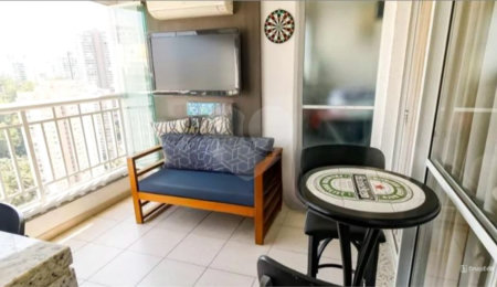 Apartamento à venda com 3 quartos, sendo 1 suíte, em Vila Andrade, São Paulo, SP