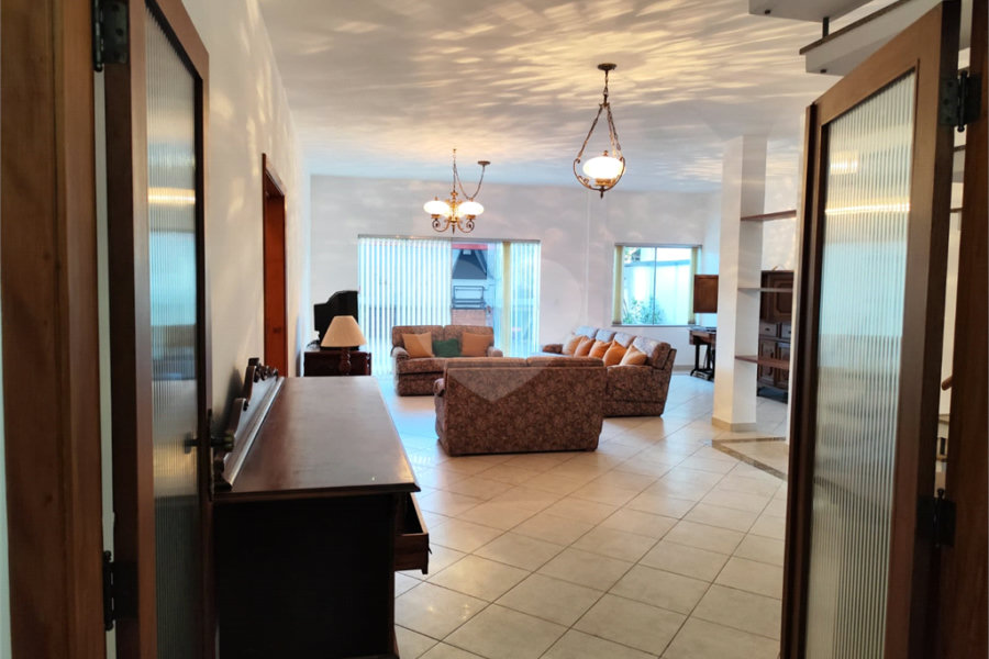 Sobrado à venda com 4 suítes em Santana, São Paulo, SP