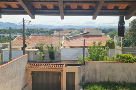 Casa à venda com 3 quartos, sendo 1 suíte, em Jardim Nova São João, São João da Boa Vista, SP