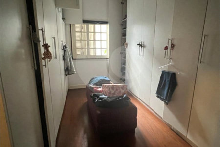 Casa à venda com 3 suítes no condomínio Fazenda Morumbi, São Paulo - SP