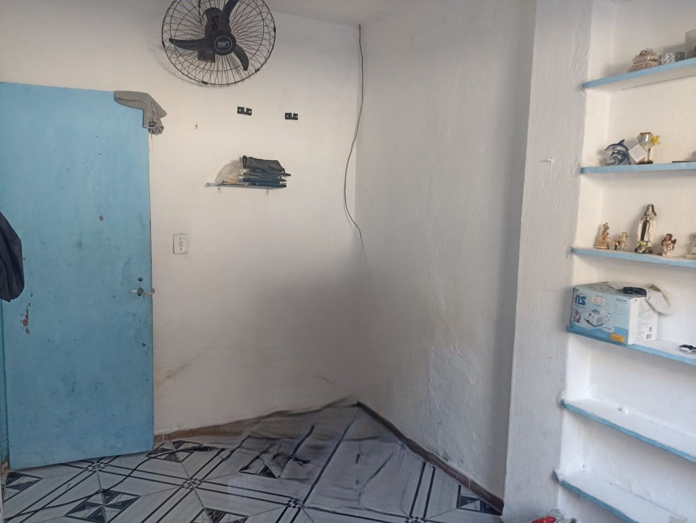 Casa com 2 dormitórios à venda, 244 m² por R$ 460.000,00 - Parque Bitaru - São Vicente/SP