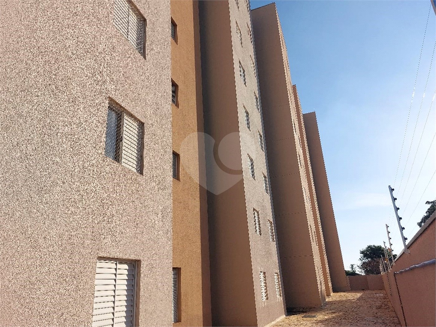 Apartamento à venda com 2 quartos em Vila Brizzola, Indaiatuba, SP