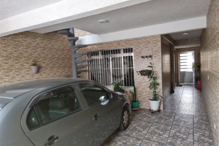 Sobrado à venda com 3 quartos, sendo 1 suíte,  em Jardim Campo Limpo, São Paulo, SP