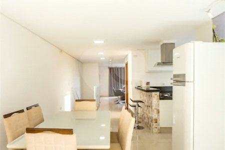 Casa à Venda com 4 suítes no bairro Jardim Paulista em Atibaia/SP.