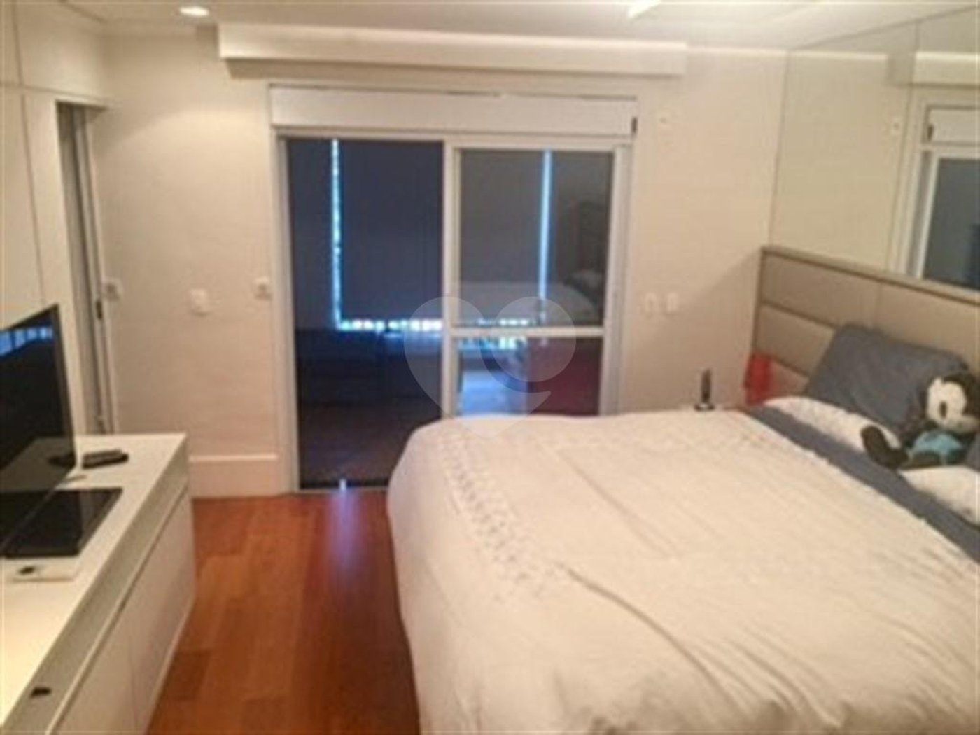 Apartamento à venda com 3 suítes em Campo Belo, São Paulo, SP
