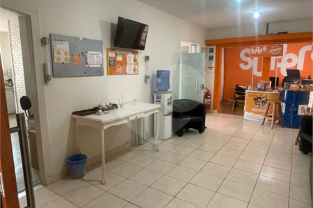Casa Térrea à venda com 4 quartos em Vila Oliveira, Mogi das Cruzes, SP