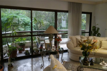 Apartamento à venda com 4 suítes em Vila Suzana, São Paulo, SP